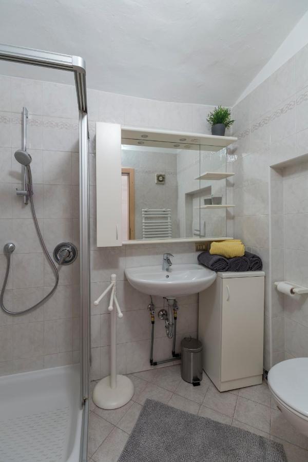 Albergo Diffuso Ela Living - Apartment Bellepoque 埃尼亚 外观 照片